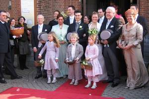 Kathleen en Lieven voor het kerkje van Schiplaken